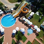 Grand Zaman Garden Szálloda