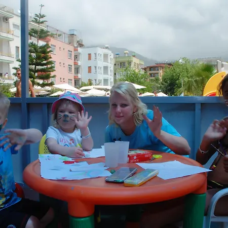 Готель Grand Zaman Garden