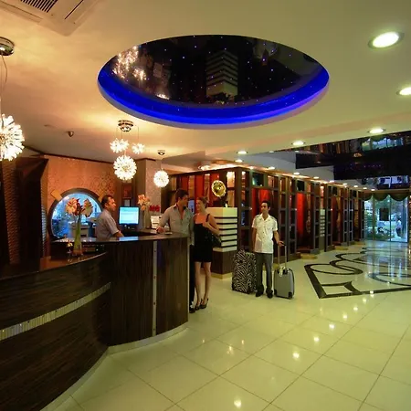 Grand Zaman Garden 호텔