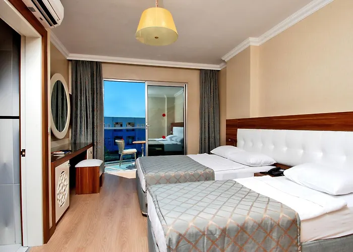 Grand Zaman Garden 酒店