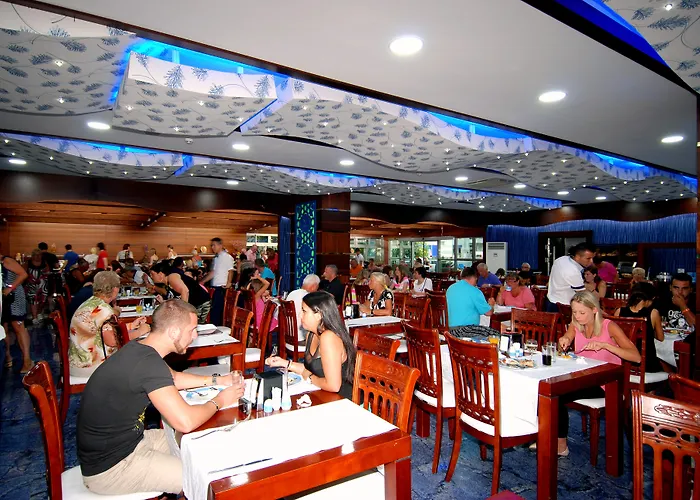 酒店 Grand Zaman Garden 4*