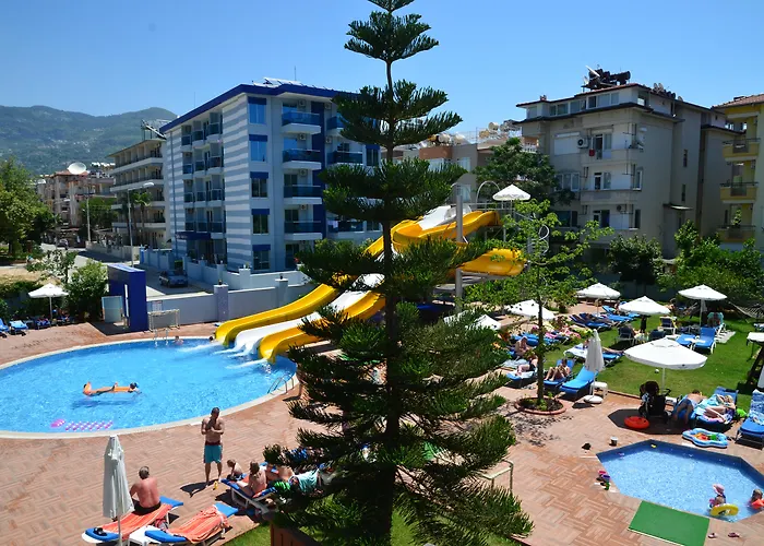 酒店 Grand Zaman Garden 4*