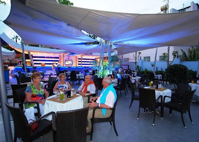 Grand Zaman Garden 酒店 阿拉尼亚