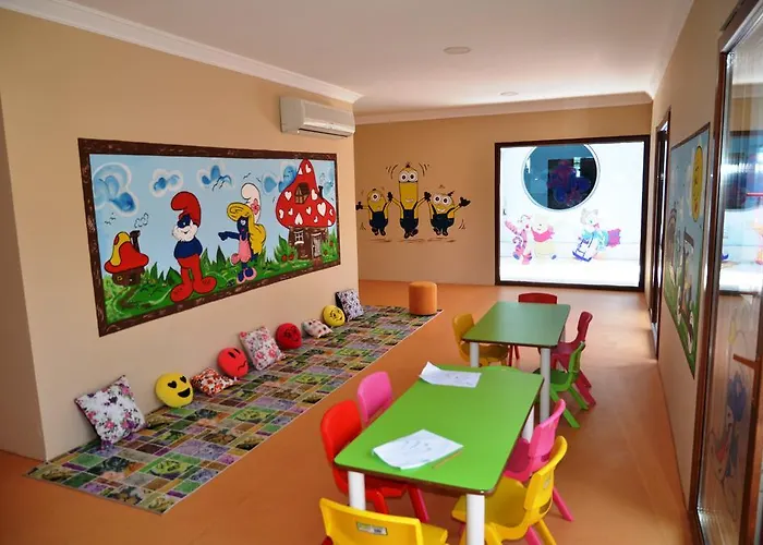 Grand Zaman Garden 酒店